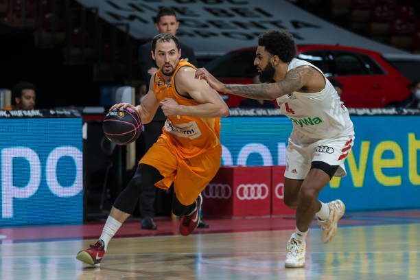 泰伦卢回忆 泰伦卢回忆