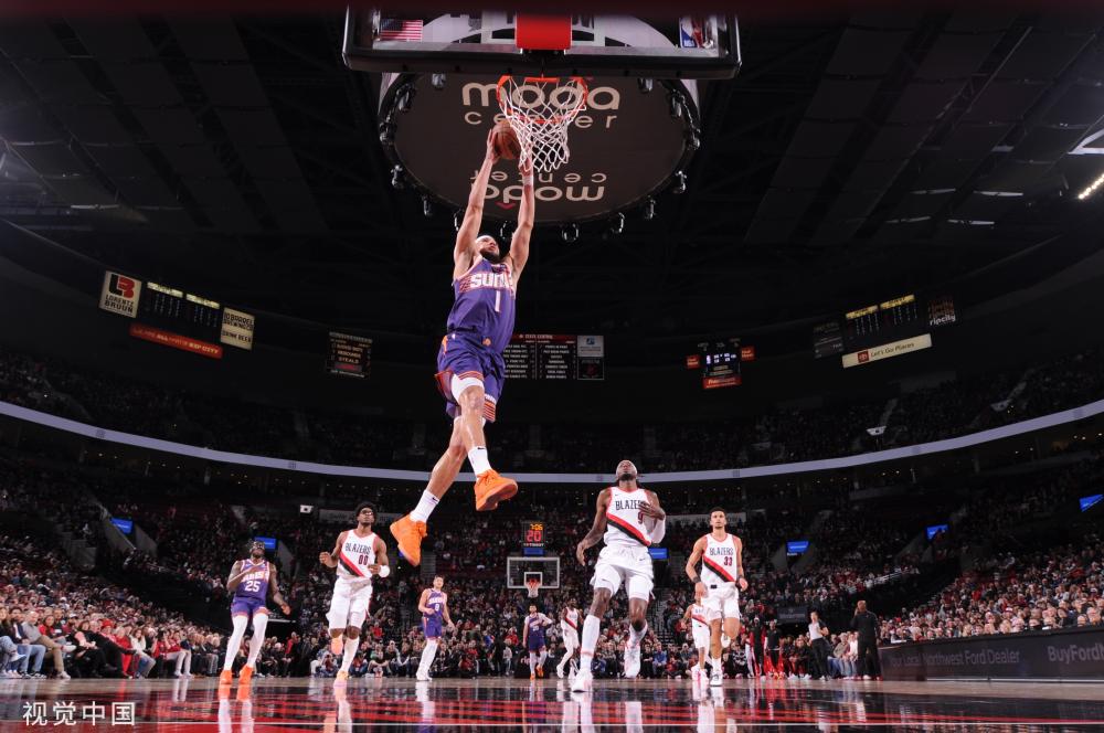 比赛中崭露 比赛中崭露