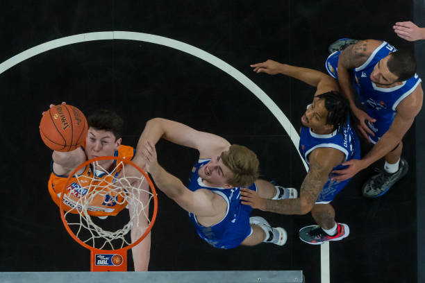 松的借鉴 松的借鉴