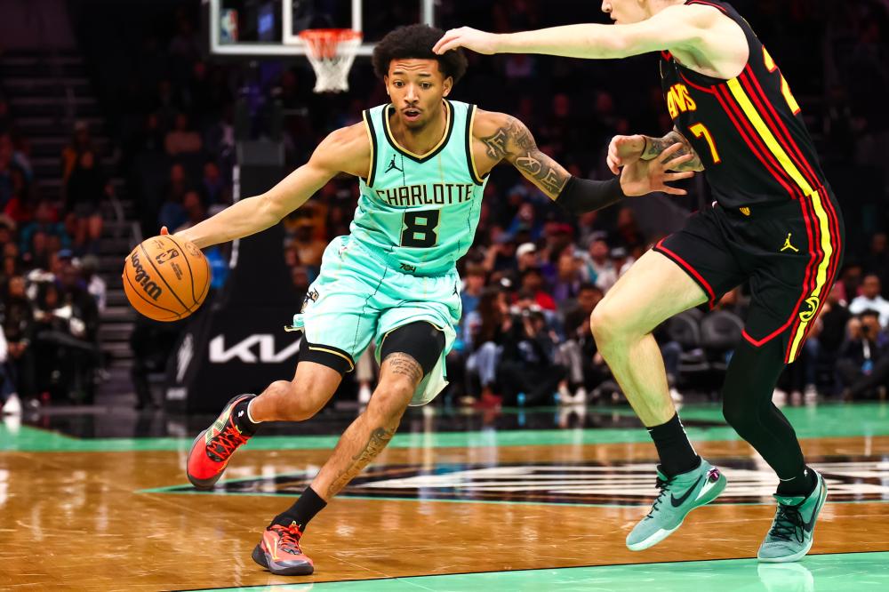 仍是一个充 仍是一个充